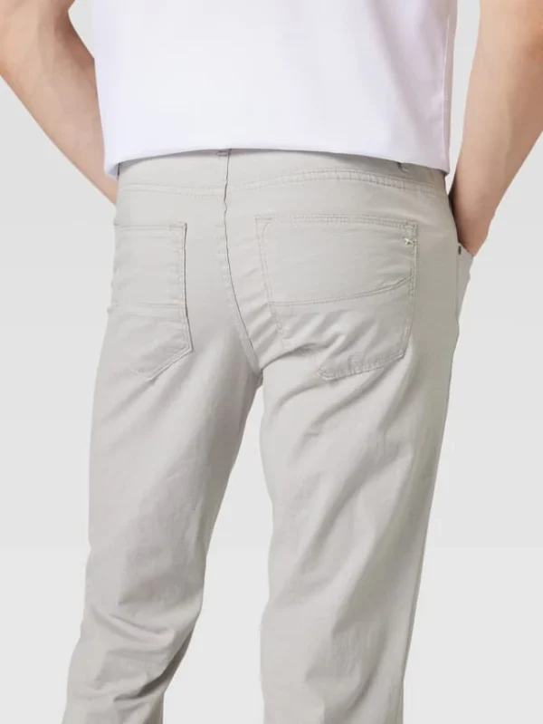 Brax Straight Fit Chino Modell ‘CADIZ’ – Hellgrau 4